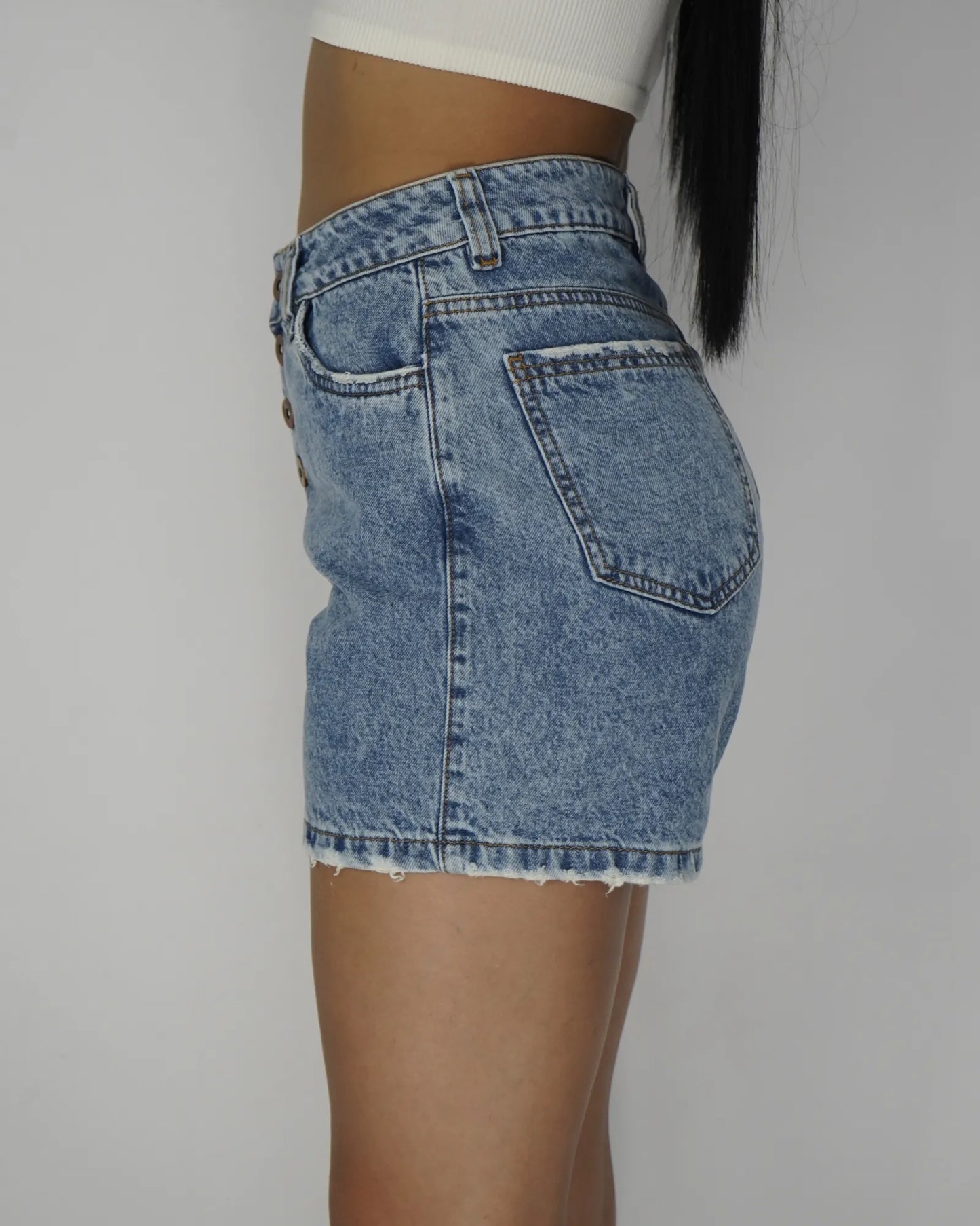 Short Botones Medio