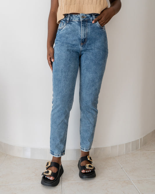 Mom Jeans Medio Básico