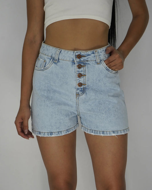 Short Botones Claro