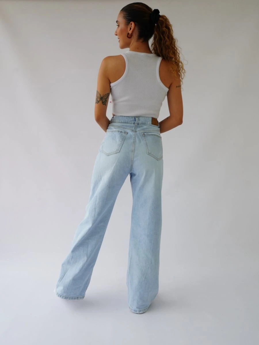 Jeans Flare Claro Básico