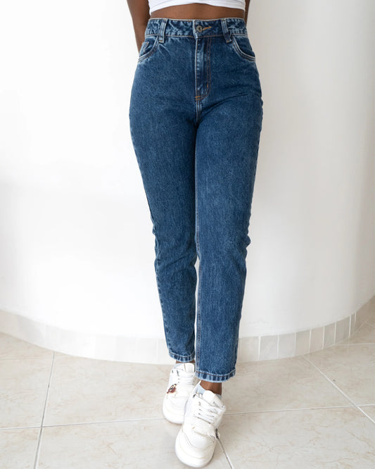 Mom Jeans Oscuro Básico